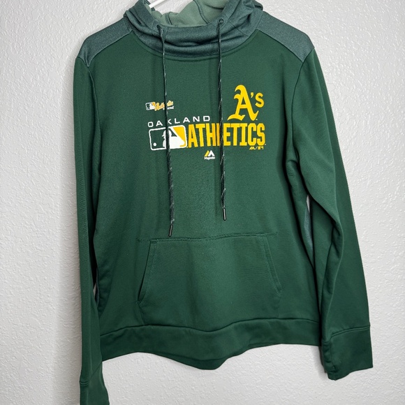 Majestic Tops - Women's  Large Majestic Oakland Athletics Pull-over Hoodie -cp
